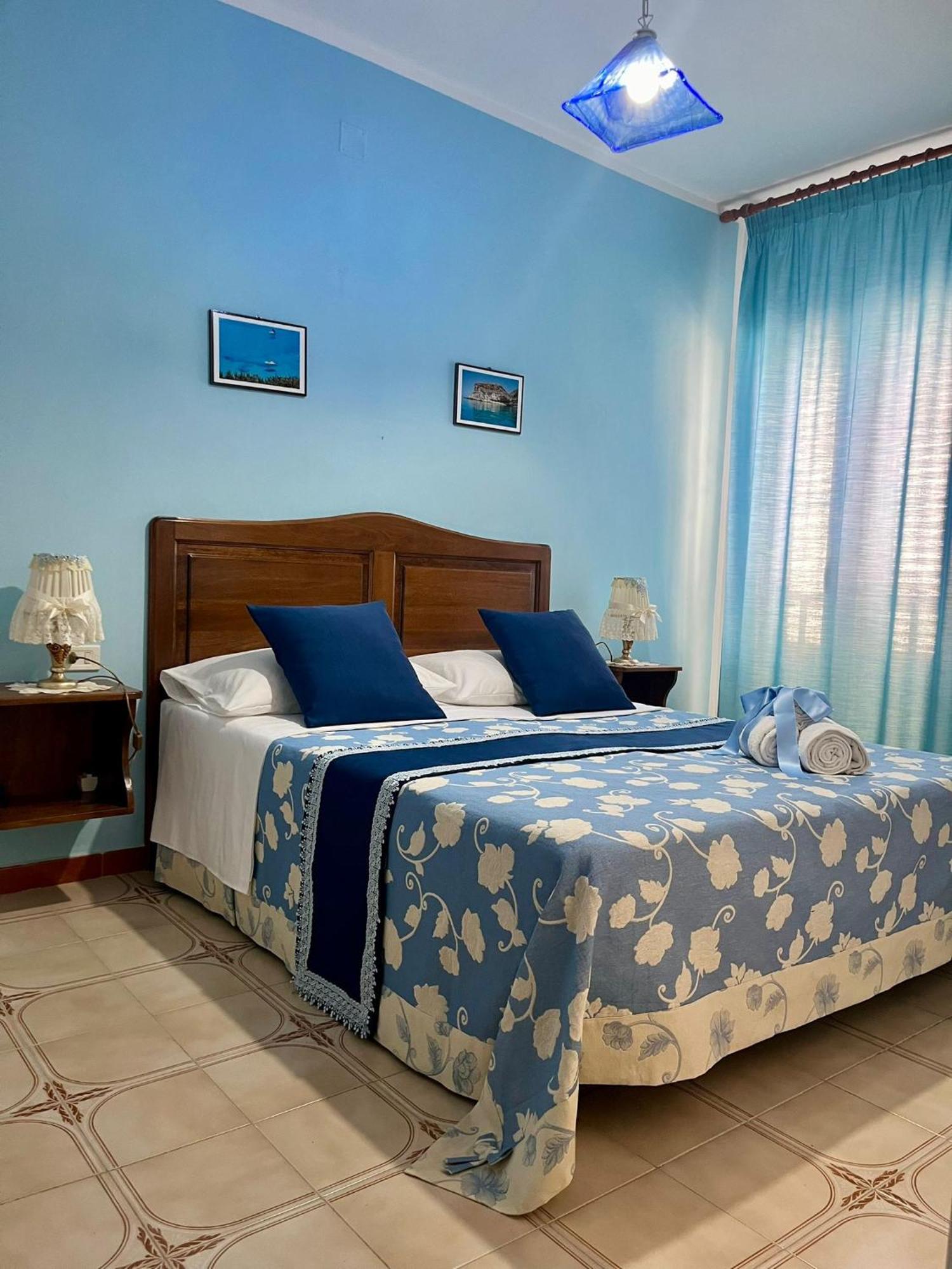 Hotel Giglio Lampedusa Bagian luar foto